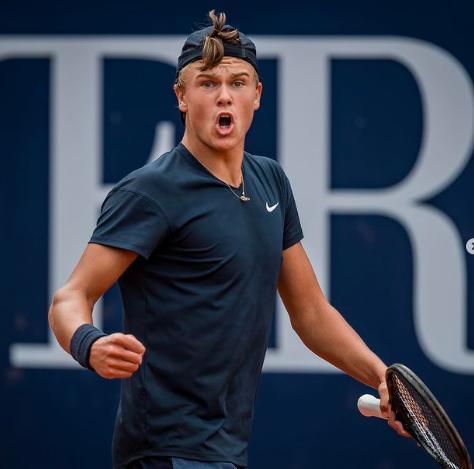 吸引力的阿 吸引力的阿