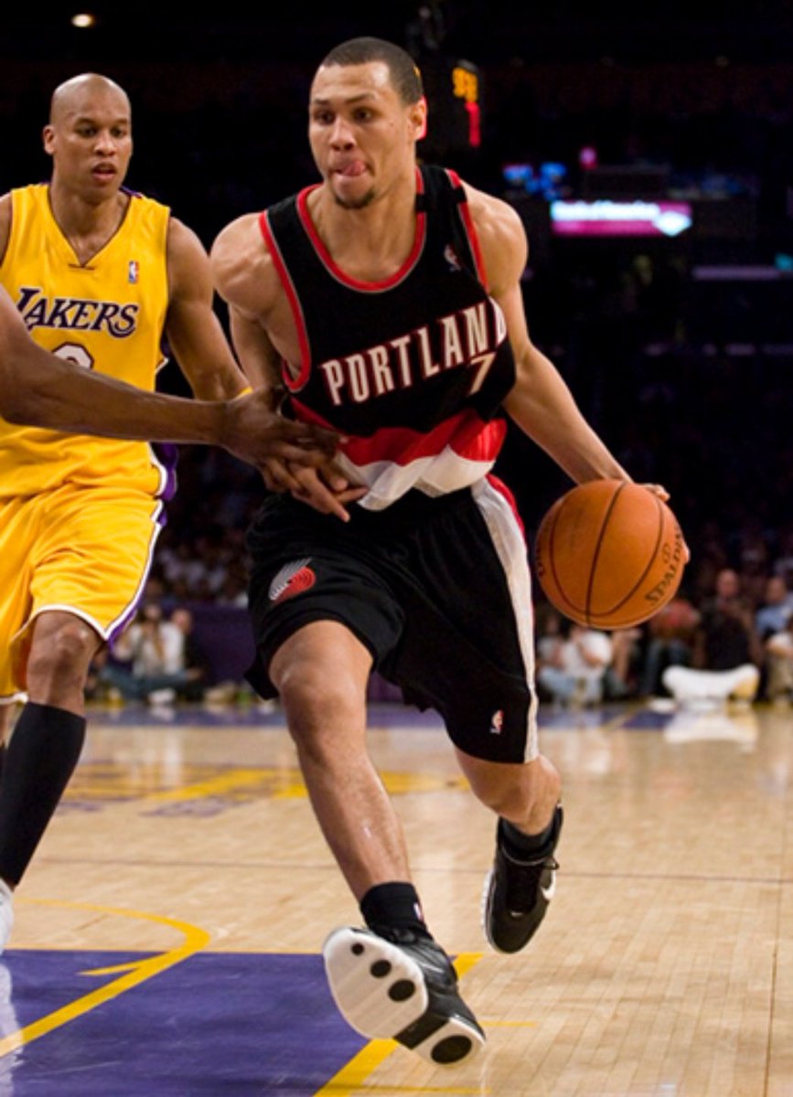 赢得英超冠 赢得英超冠