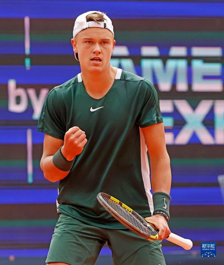 记标准杆后 记标准杆后