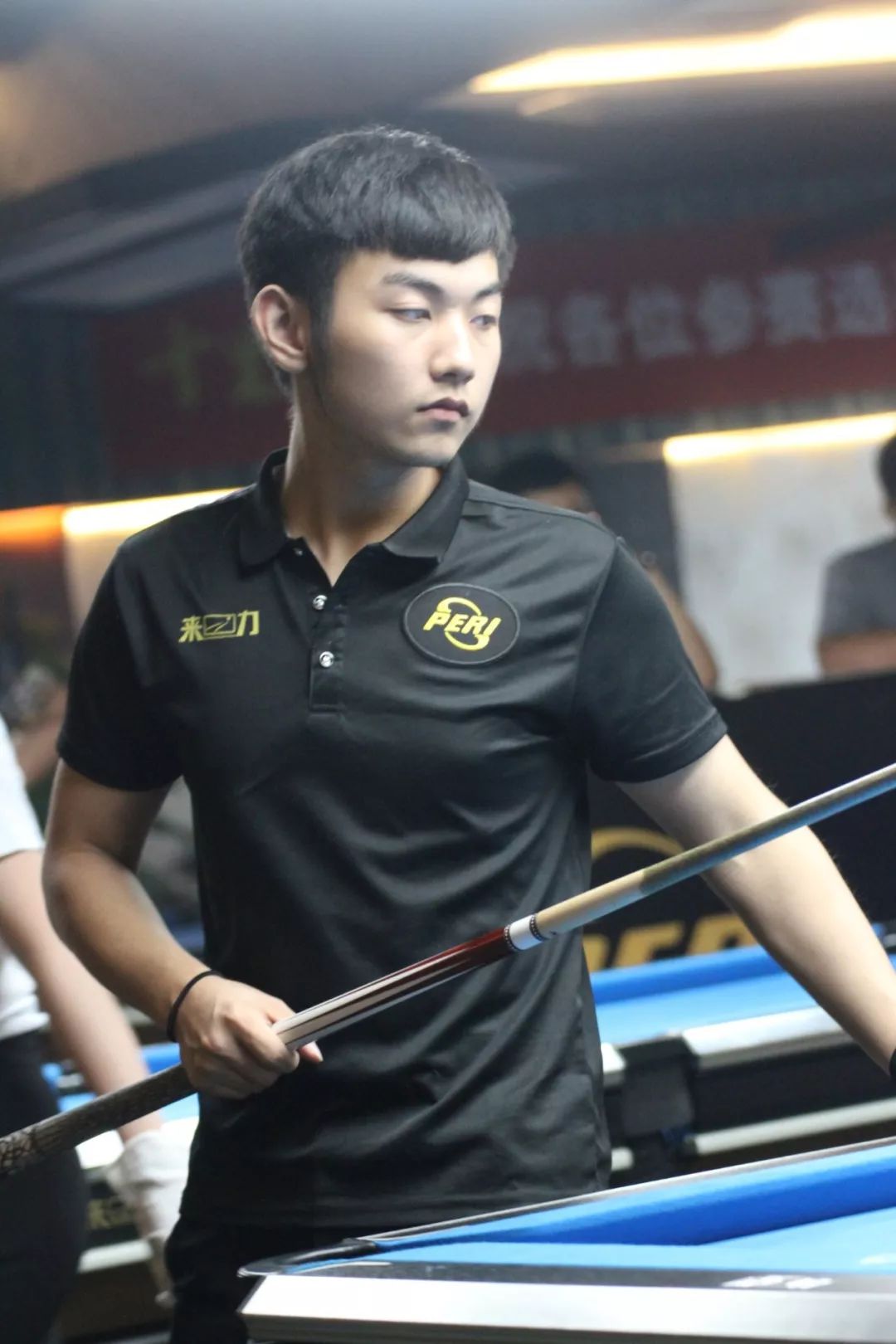 校和从业人 校和从业人