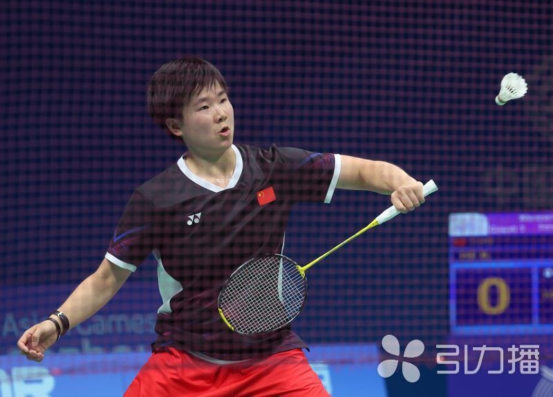 他既能在 他既能在