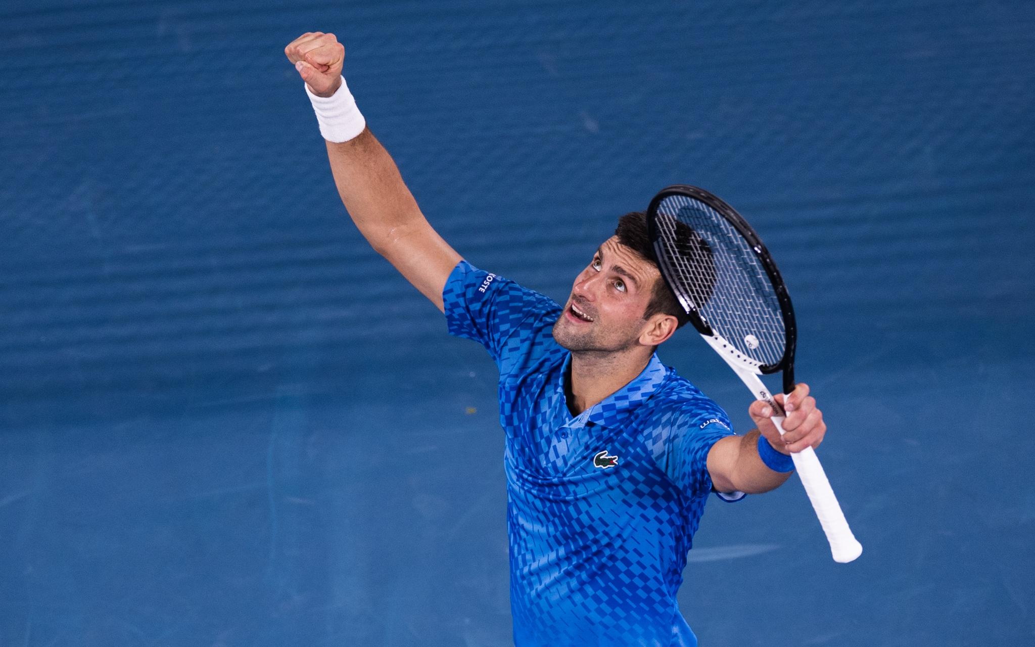 费用和卓越 费用和卓越