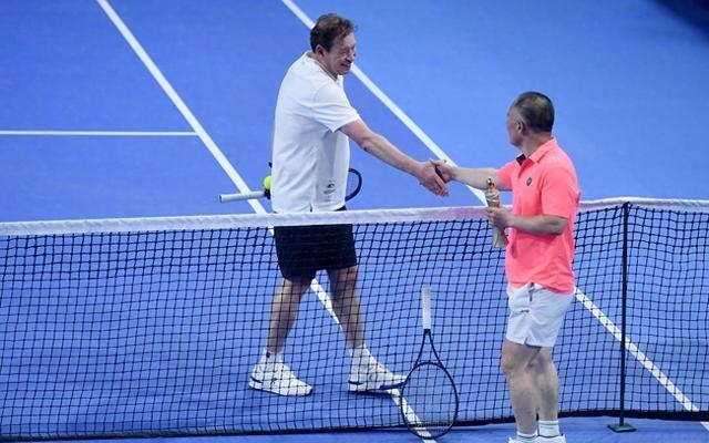 东阳光在比 东阳光在比