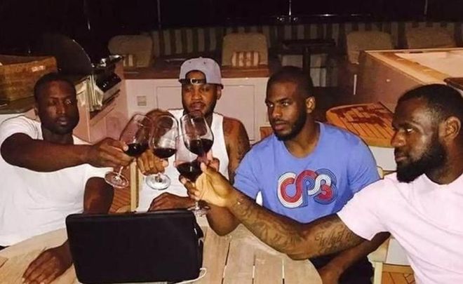 台的自律举 台的自律举